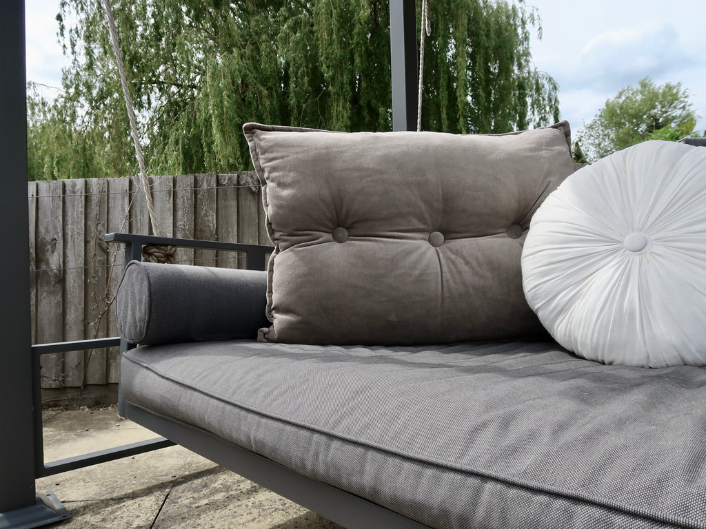 Oversized 2024 grey cushions